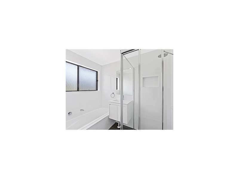 3 Lana Avenue, Wyoming NSW 2250