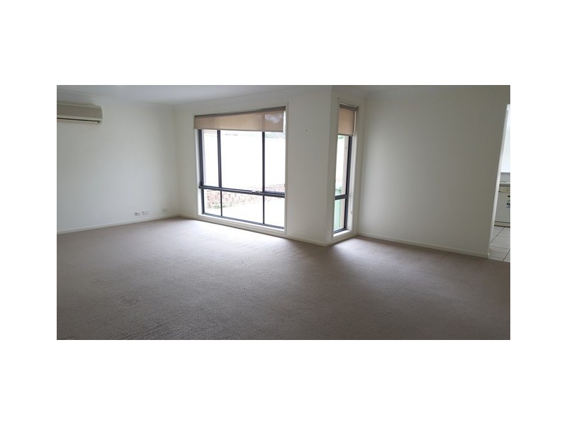 37 Skyhawk Ave, Hamlyn Terrace NSW 2259