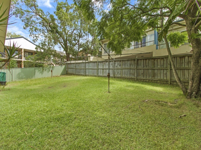 2/17 Doughan Place, Gosford NSW 2250