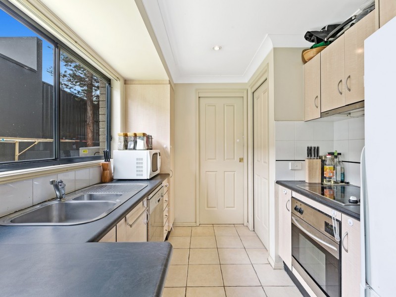 9/12 Pemell Street, Wyoming NSW 2250