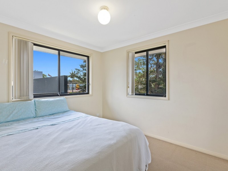 9/12 Pemell Street, Wyoming NSW 2250