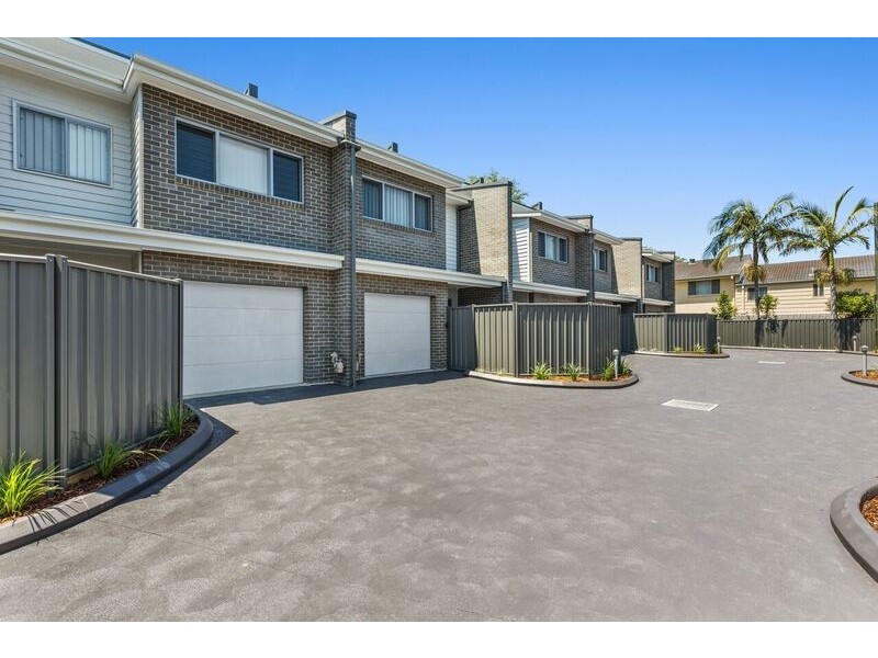 4/19-21 Donnison Street West, West Gosford NSW 2250