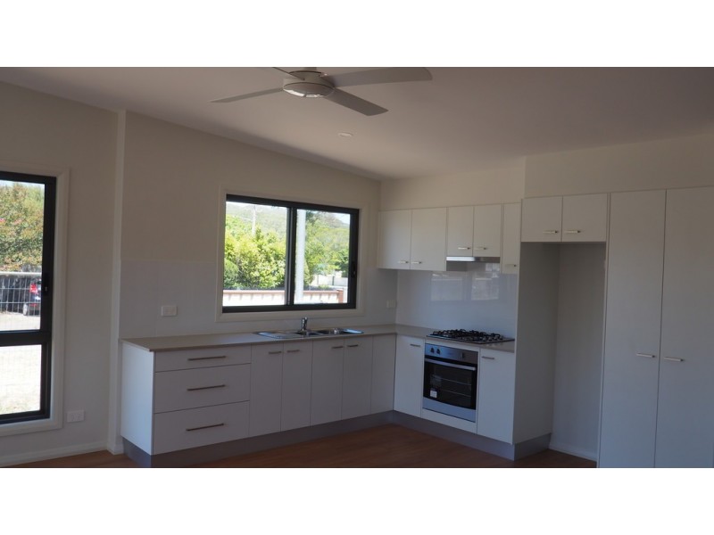 27 Fairview Street, Woy Woy NSW 2256