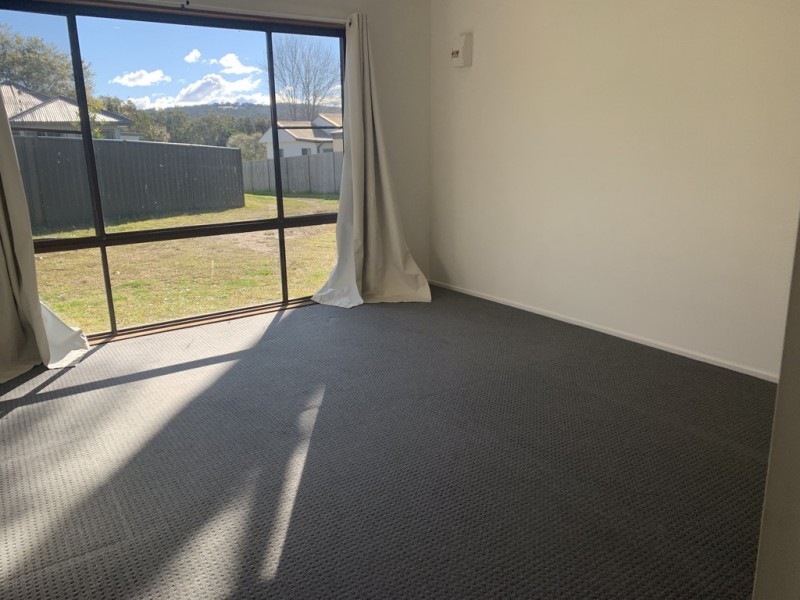 3B Matthews Parade, Point Clare NSW 2250
