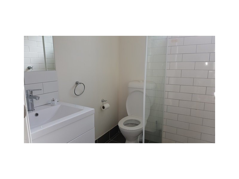 3B Matthews Parade, Point Clare NSW 2250