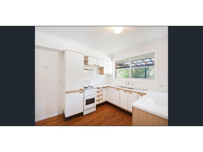 24 Lynette Cres, East Gosford NSW 2250
