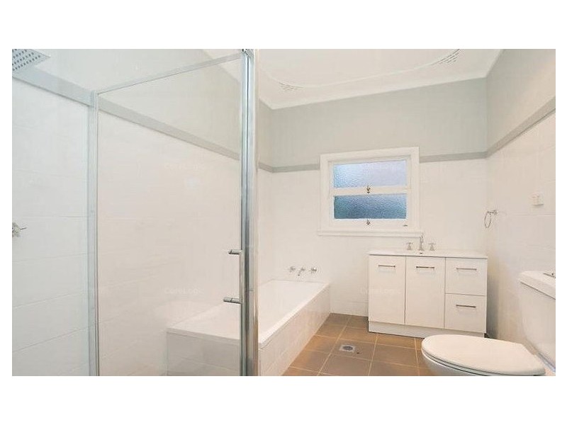 12 (12a) Donnison Street, West Gosford NSW 2250