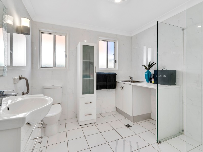 107 Bronzewing Drive, Erina NSW 2250