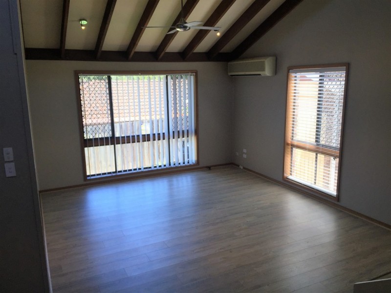 7 Highland Road, Green Point NSW 2251