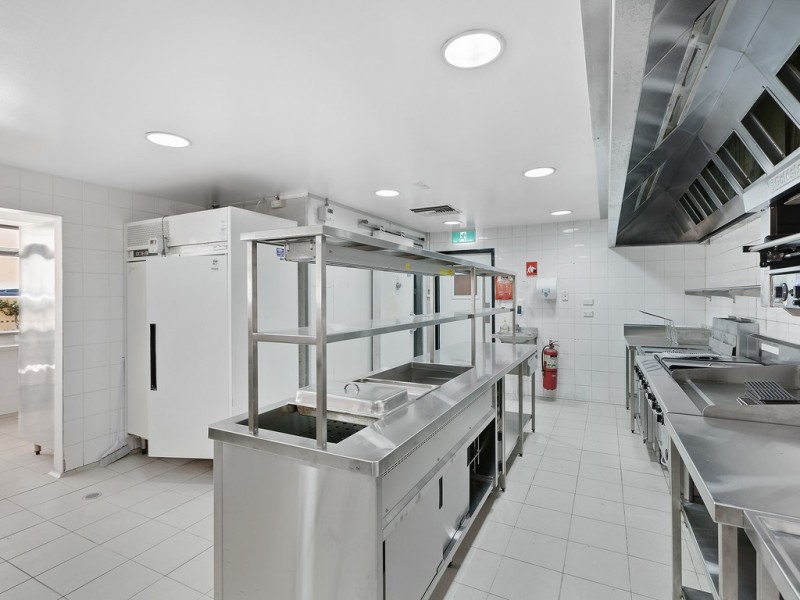 352 Mann Street, Gosford NSW 2250