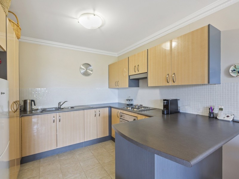 1/93 Faunce Street West, Gosford NSW 2250