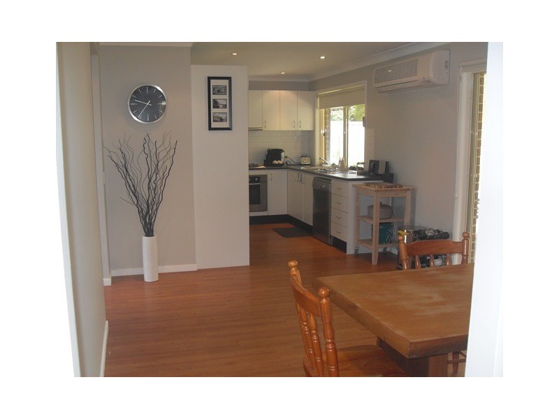 4 Greenvale Road, Green Point NSW 2251