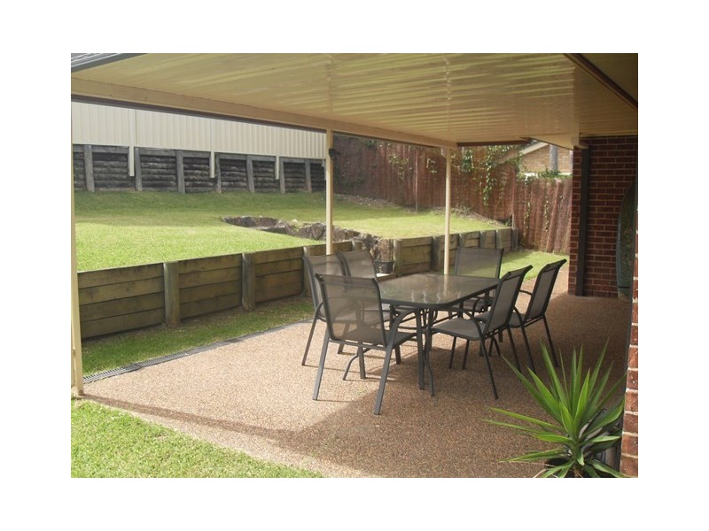 4 Greenvale Road, Green Point NSW 2251