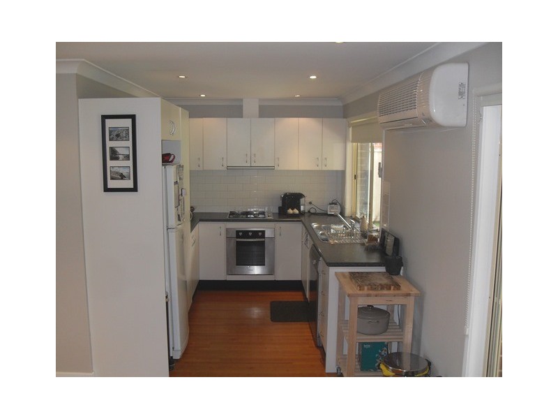 4 Greenvale Road, Green Point NSW 2251