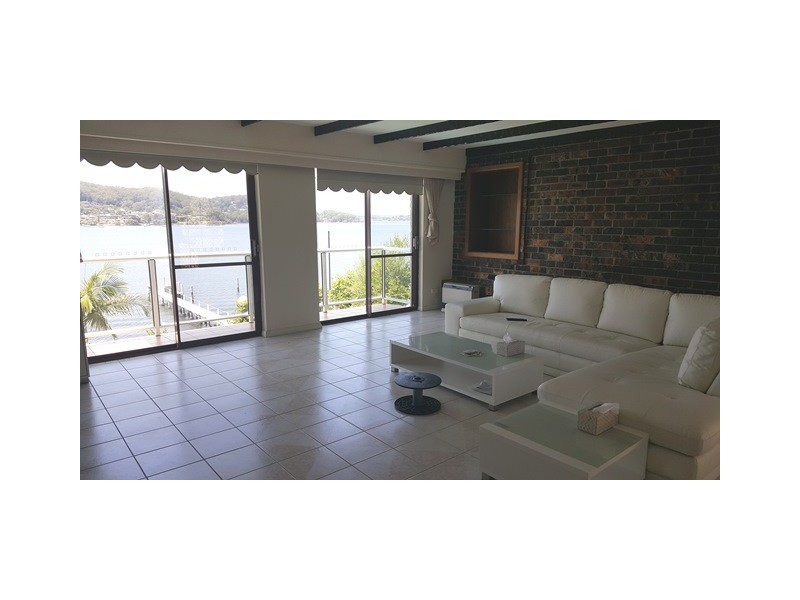 Lower Level 43 Caroline Street, East Gosford NSW 2250