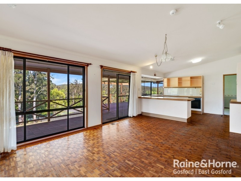 7 Maliwa Road, Narara NSW 2250