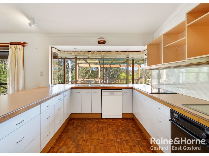 7 Maliwa Road, Narara NSW 2250