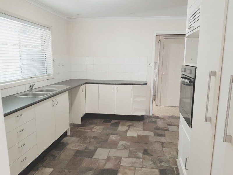 39 Kuburra Road, Erina NSW 2250