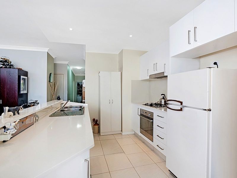 402/273-275 Mann Street, Gosford NSW 2250