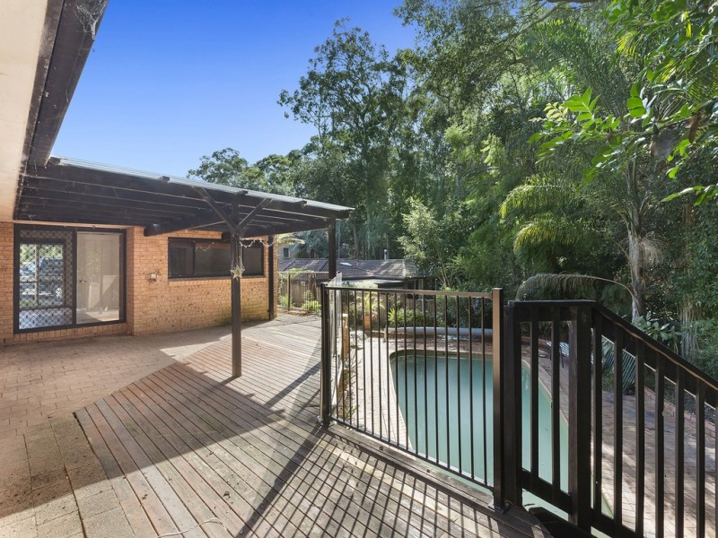 16 Childs Close, Green Point NSW 2251