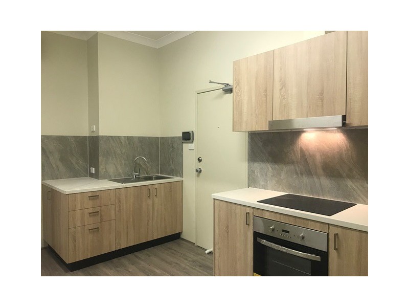 1/42 Mann Street, Gosford NSW 2250