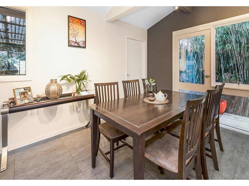 7 Pinetop Avenue, Narara NSW 2250