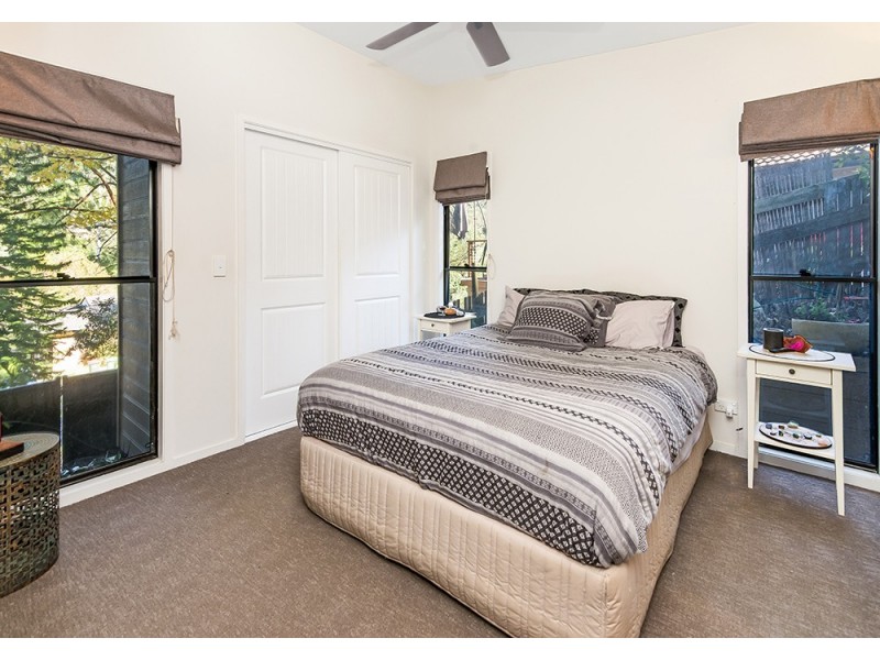 7 Pinetop Avenue, Narara NSW 2250