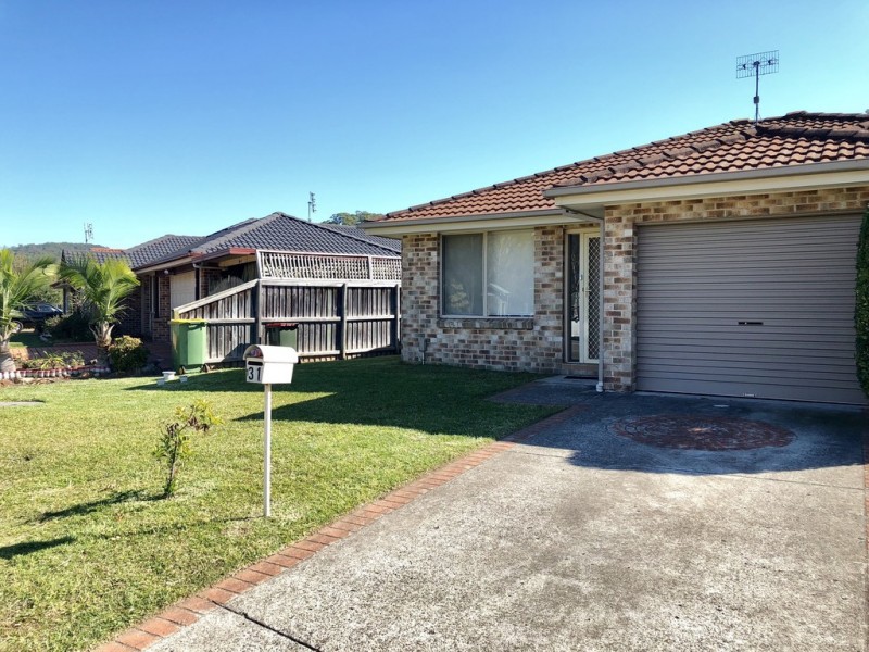 31 Woodbury Park Drive, Tuggerah NSW 2259