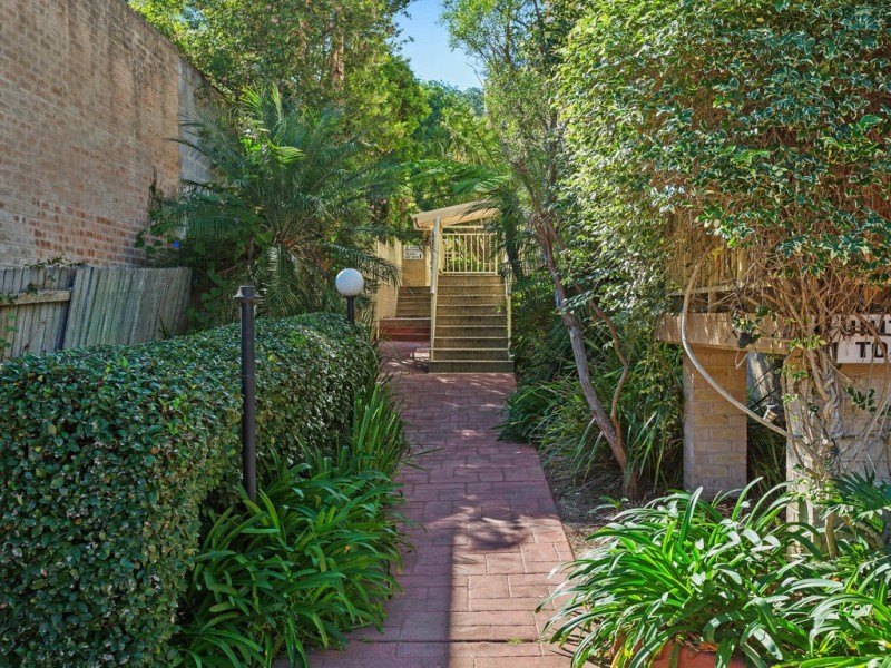 19/35 Central Coast Highway, West Gosford NSW 2250