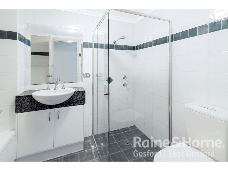 35/92 John Whiteway Drive, Gosford NSW 2250