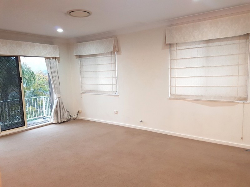 25 Maple Street, Wyoming NSW 2250