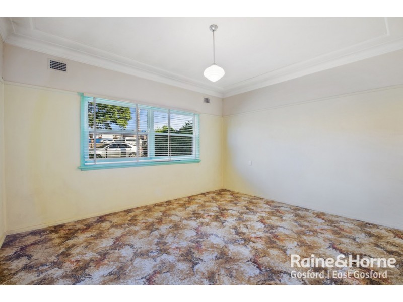 15 Brougham Street, East Gosford NSW 2250