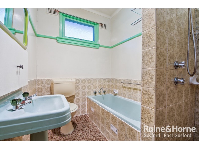 15 Brougham Street, East Gosford NSW 2250