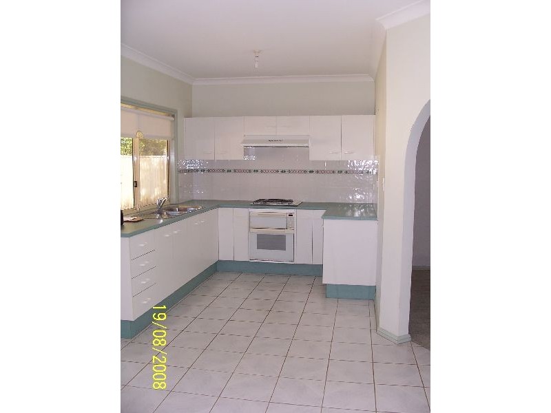 5/6 Beechwood Close, Ourimbah NSW 2258