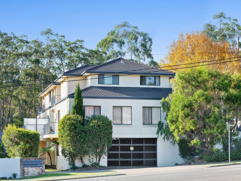 1/54 Karalta Road, Erina NSW 2250