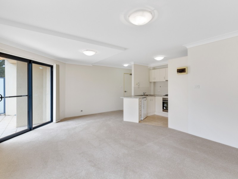 1/54 Karalta Road, Erina NSW 2250