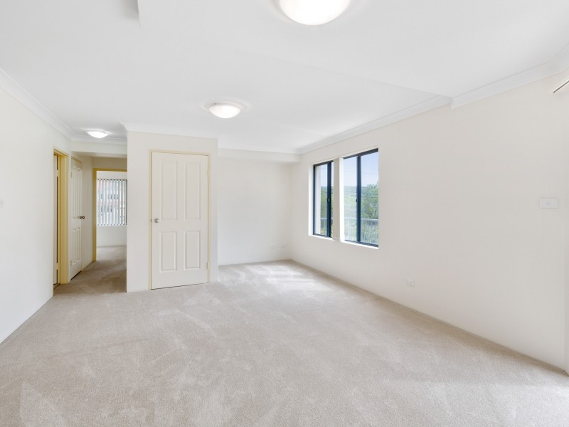 1/54 Karalta Road, Erina NSW 2250