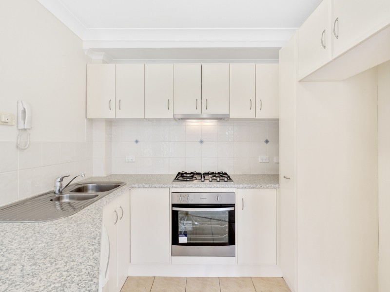 1/54 Karalta Road, Erina NSW 2250