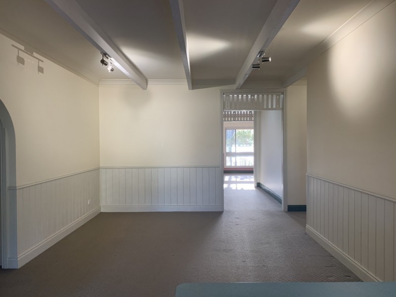 161 Albany Street, Point Frederick NSW 2250