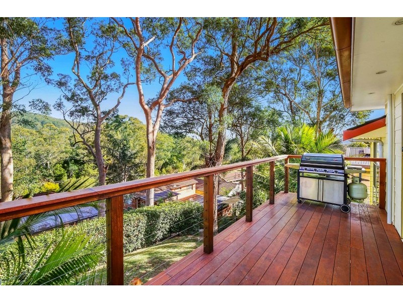 9 Plateau Road, North Gosford NSW 2250