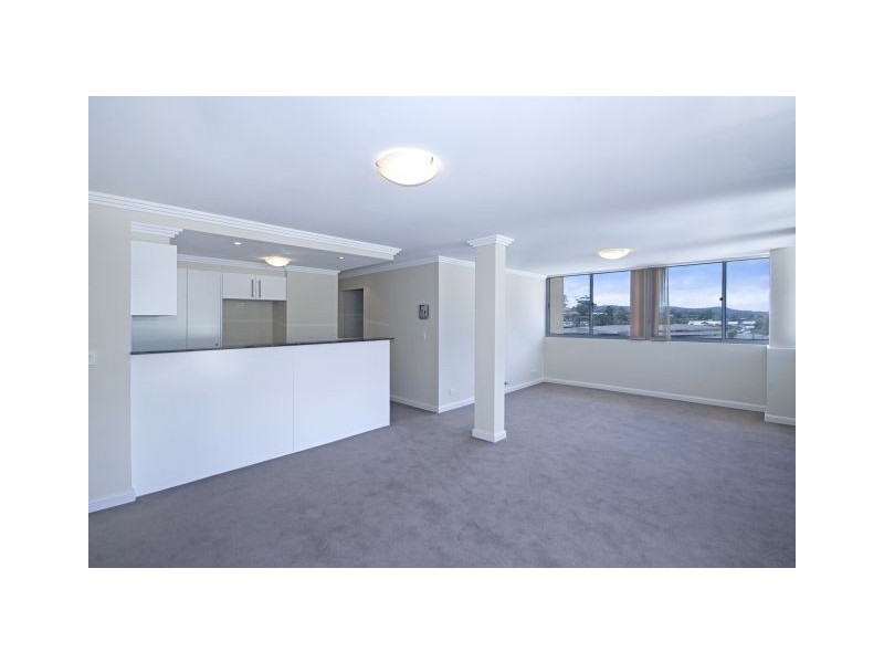 31/72-82 Mann Street, Gosford NSW 2250