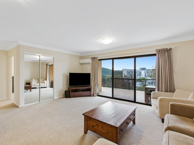 2/93 Faunce Street West, Gosford NSW 2250