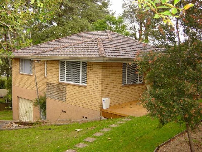 50  Turpentine Street, Wyoming NSW 2250