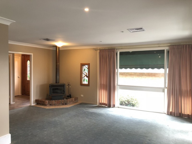 69 Beaumont Avenue, Wyoming NSW 2250