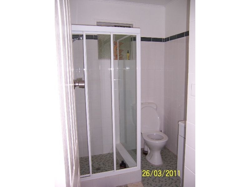 2/10 Sinclair Street, Gosford NSW 2250