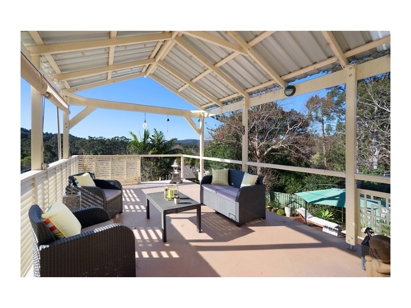 6 Woolard Road, Springfield NSW 2250