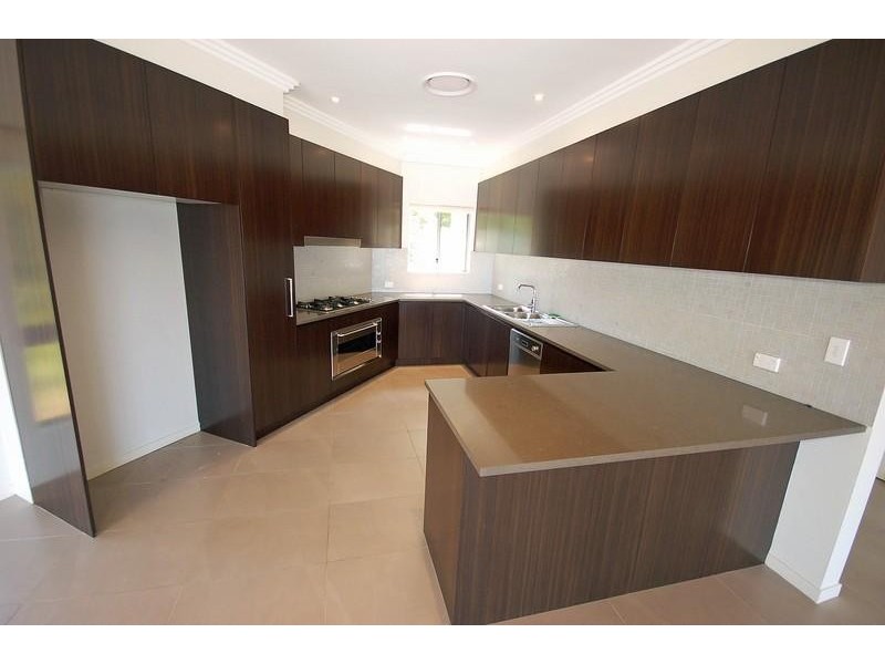 5/2a Cape Street South, Gosford NSW 2250