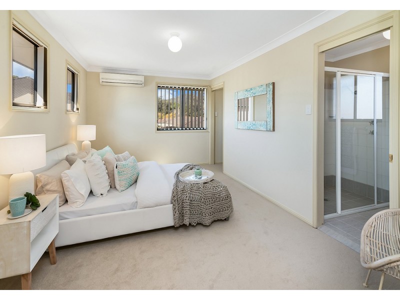 1/297a Henry Parry Drive, North Gosford NSW 2250