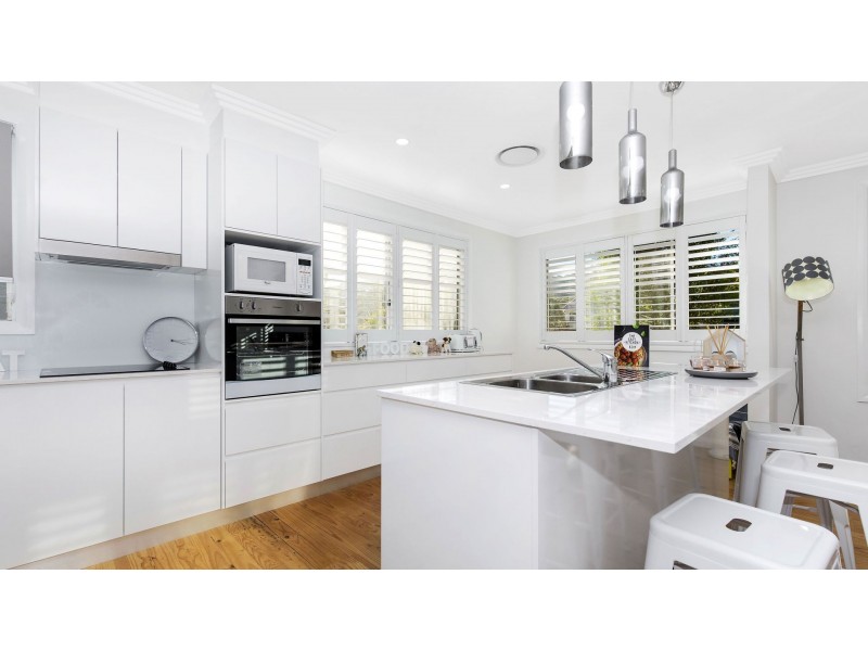 12 Maitland Road, Springfield NSW 2250