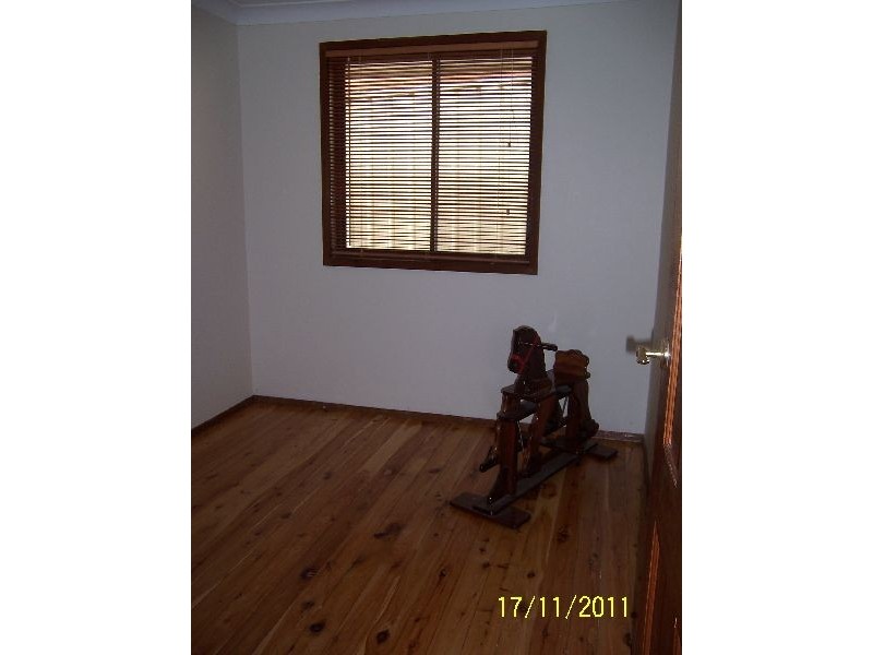 6 Stachon Street, North Gosford NSW 2250